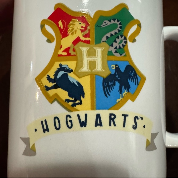 Wizarding World Of Harry Potter Hogwarts Stoneware Coffee Mug White Coffee & Tea - Picture 2 of 8
